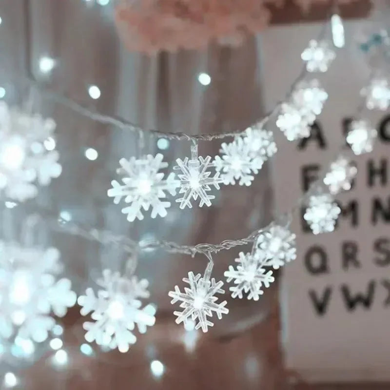 FrostGleam™ | Funkelnde Schneeflockenlichter für zauberhafte Winterabende