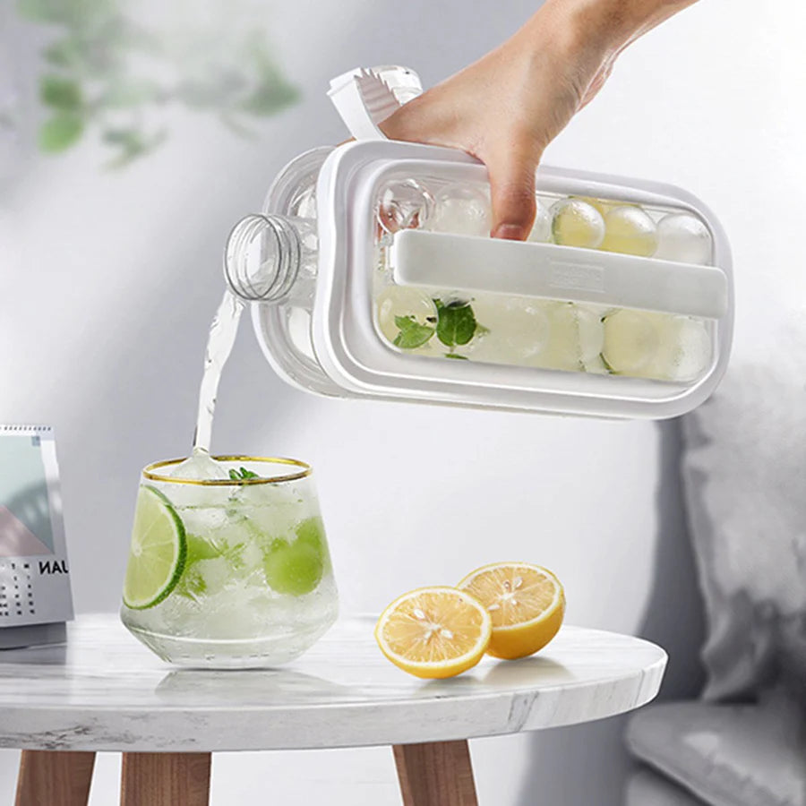PolarCube™ Kompakter Eiswürfelbereiter