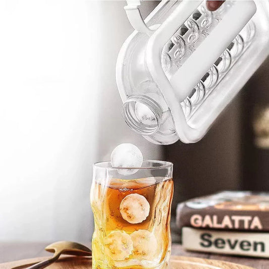 PolarCube™ Kompakter Eiswürfelbereiter
