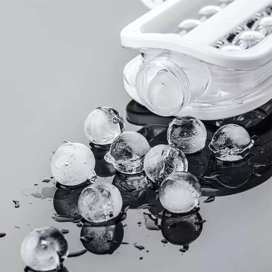 PolarCube™ Kompakter Eiswürfelbereiter