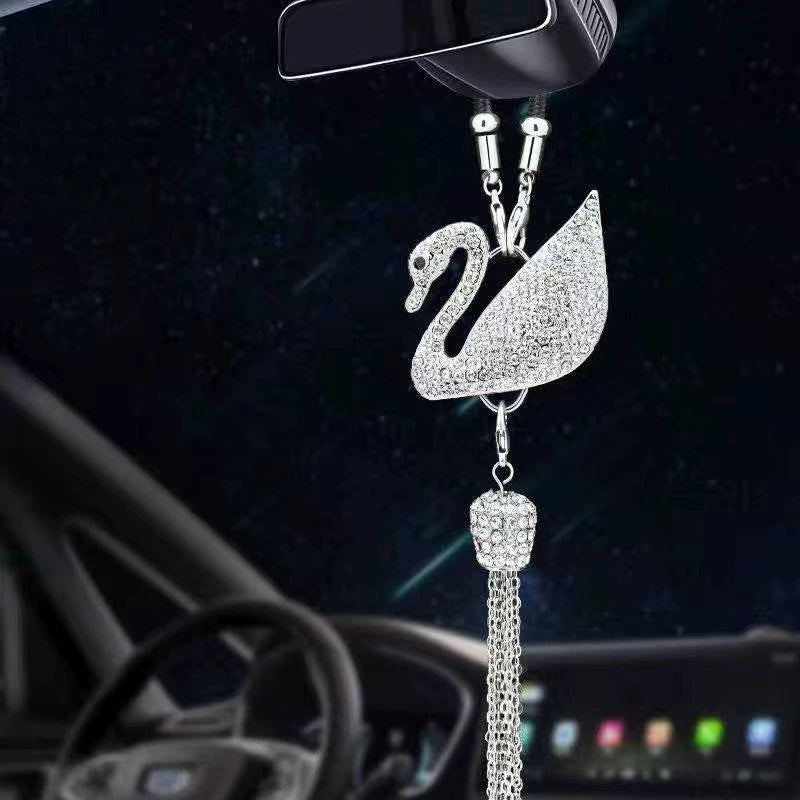 Auto-Rückspiegel Anhänger mit Kristall | Zinklegierung & Strass | Funkelnde Deko mit Duft-Anhänger, Geschenkidee