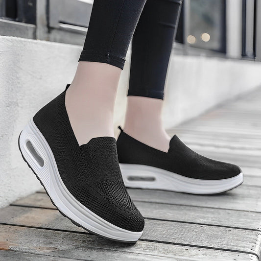 Serena – Orthopädische Damen-Sneaker | Entlasten Füße, Knie und Rücken bei jedem Schritt