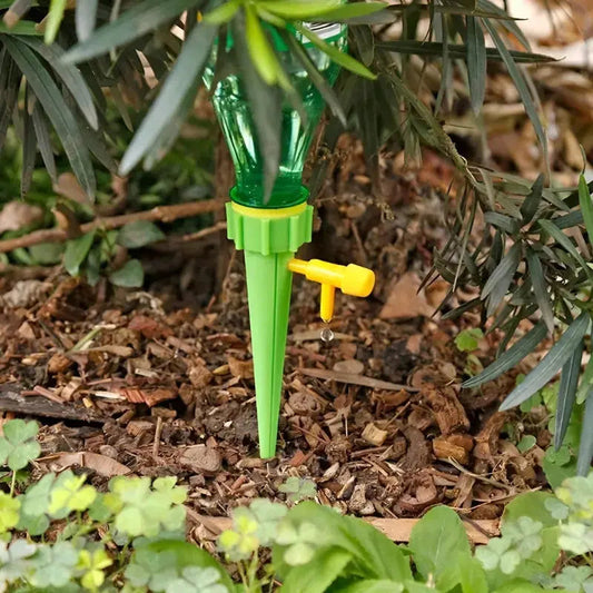 AquaPulse — Automatische Pflanzenbewässerungs-Spikes für Flaschen