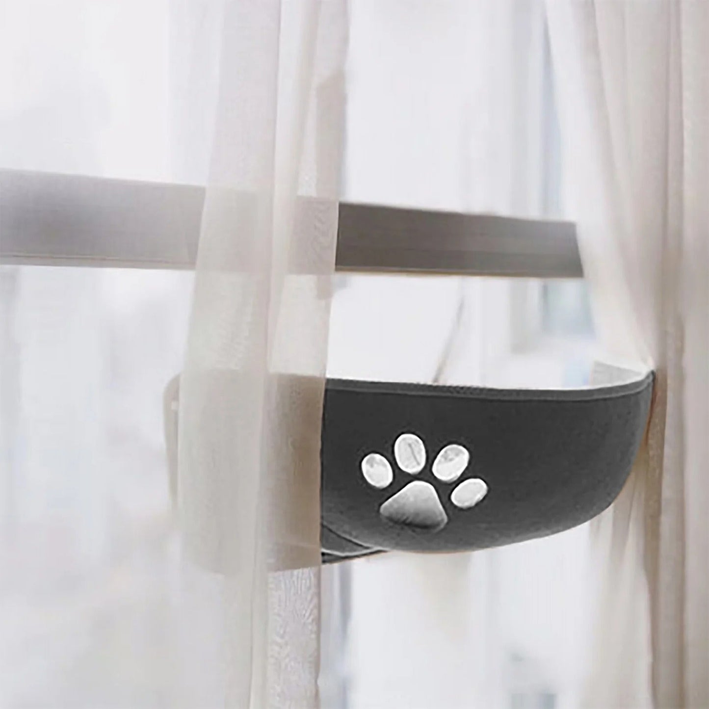 PurrVantage™ | Fensterschaukel für Katzen mit weichem Plüschkissen