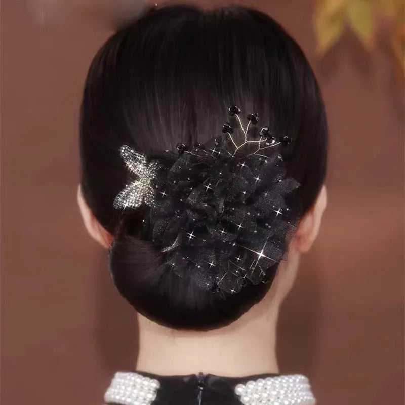 PetalTwist Einfacher Haarknoten-Former mit dekorativem Blumenanhänger