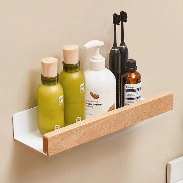 WoodHaven – Rustikales Holzregal für das Badezimmer