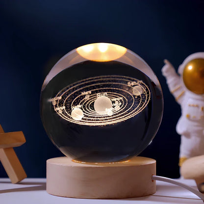 LumiOrbit™ Kristallkugel mit 3D-Licht | Magische Weltraum-Atmosphäre & Stimmungsvolle Beleuchtung
