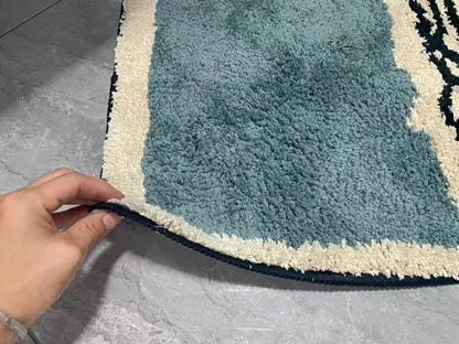 NordicFlow – Abstrakter Badezimmerteppich, rutschfeste Badematte