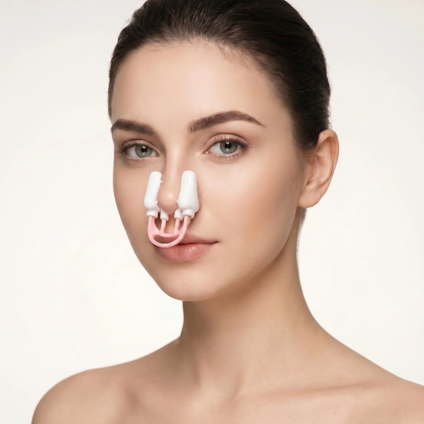 Nasalign™ Nasenformer – Für eine definierte & ästhetische Nase