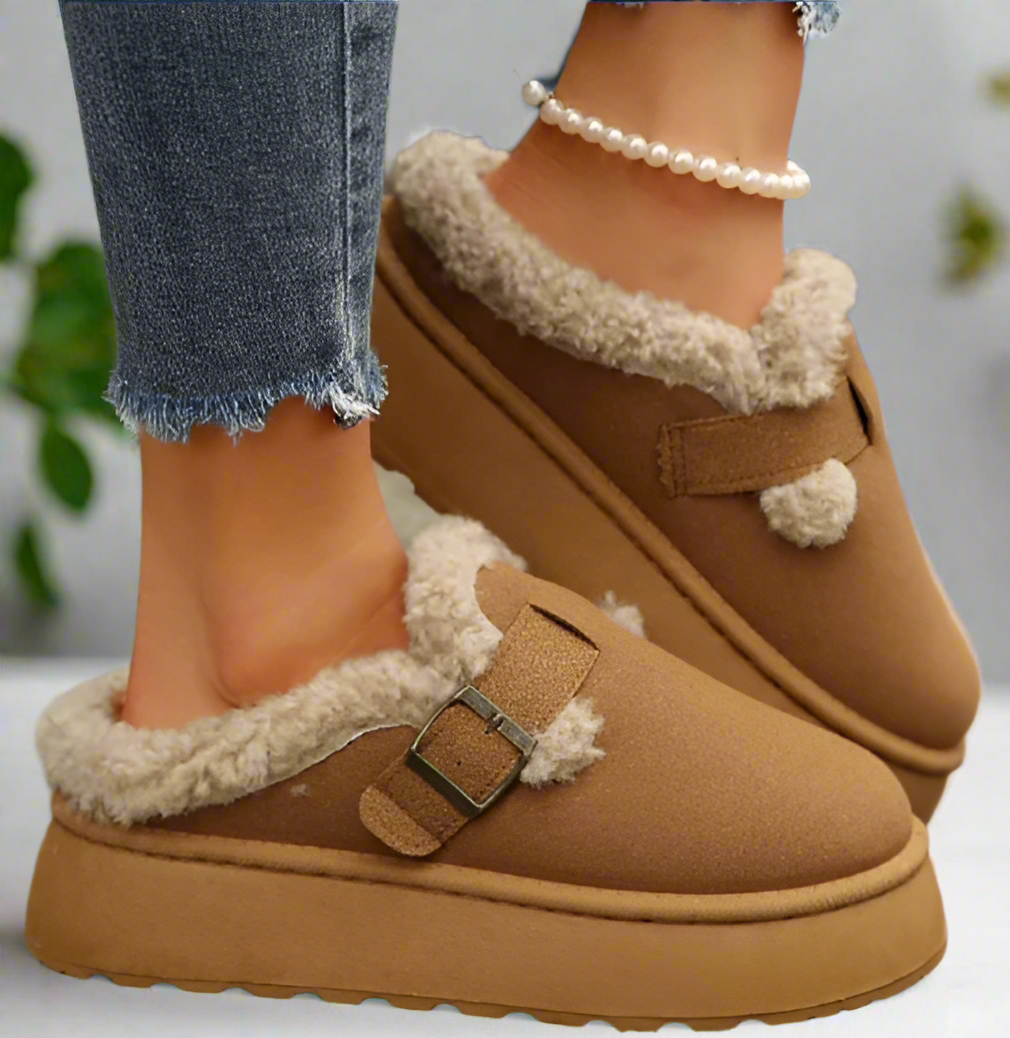 50% Rabatt | LuxeStep™ | Stilvolle Damen-Pantoffeln mit Fell, warm & komfortabler Plateausohle für gemütliche Tage