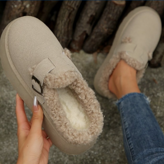 50% Rabatt | LuxeStep™ | Stilvolle Damen-Pantoffeln mit Fell, warm & komfortabler Plateausohle für gemütliche Tage