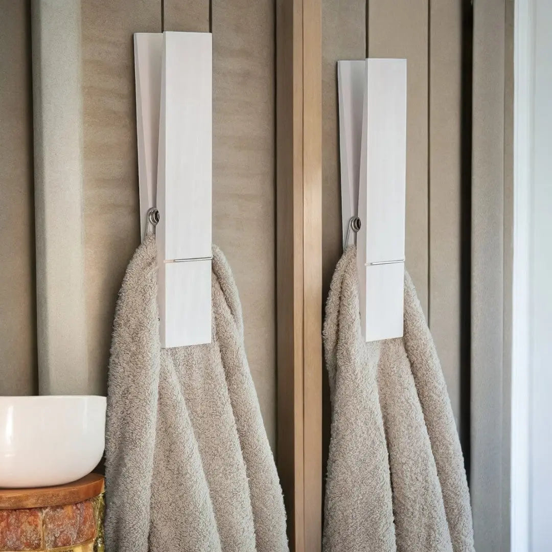 GiantClip – Handtuchhalter aus Holz zur Wandmontage
