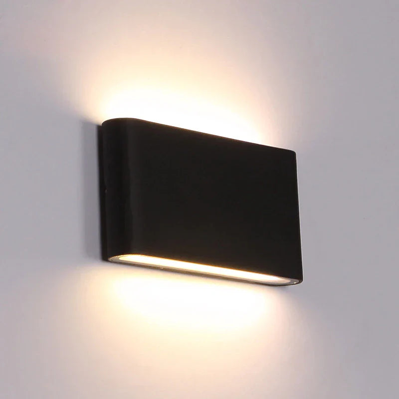 HelleNacht™ Premium LED-Wandleuchte | Wasserdicht IP65 | Bewegungsmelder | Warmweißes Up-&-Down-Licht