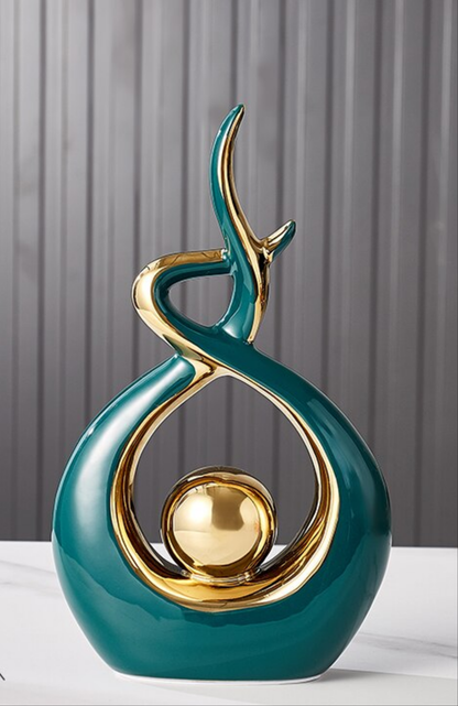 LuxeForm – Abstrakte Keramikskulptur mit Goldakzent