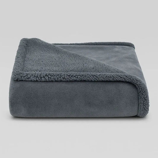 LoveGuard – wasserdichte Kuscheldecke