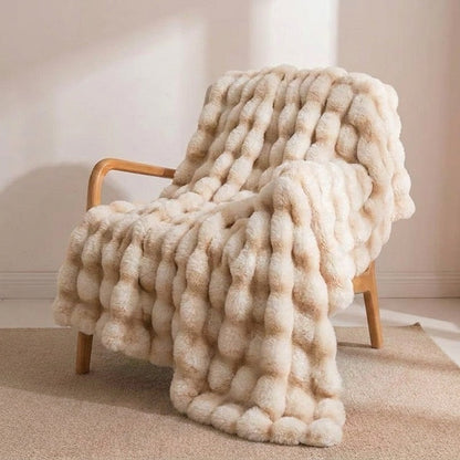 WarmNest™ Decke aus Kunstkaninchenfell
