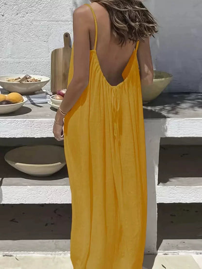 Elegantes rückenfreies Cami-Kleid für romantische Momente