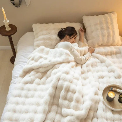 Reversible Blanket | Plush & Smooth Double-Sided | Polyester Fleece | Year-Round Warmth