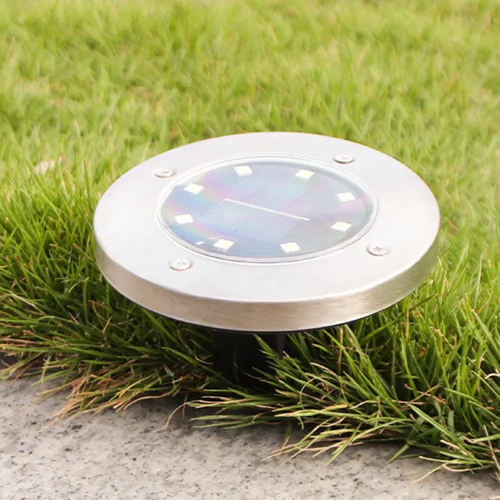 SolarPath™ – Intelligente Solar-Bodenleuchten für Garten & Wege