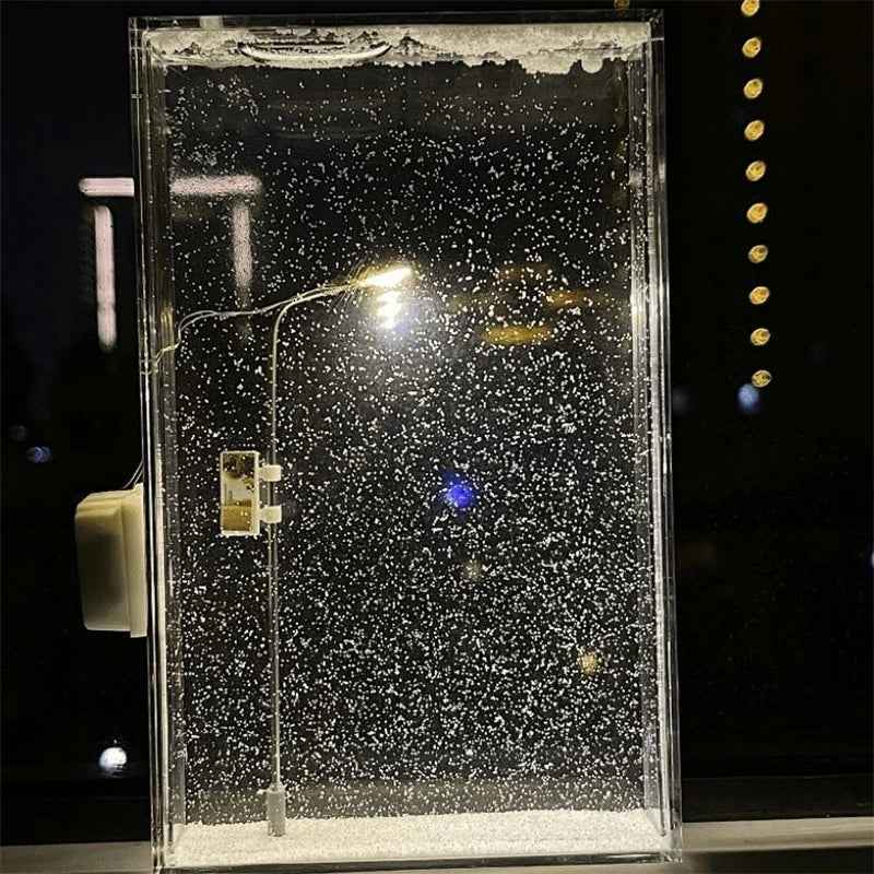 WinterGlow™ – Magische LED-Lampe mit Schneeeffekt für die perfekte Winterstimmung