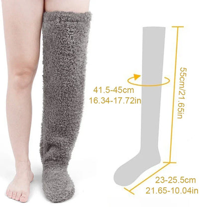 BeinKuschel™ Lange Plüschsocken für warme Füße & Beine