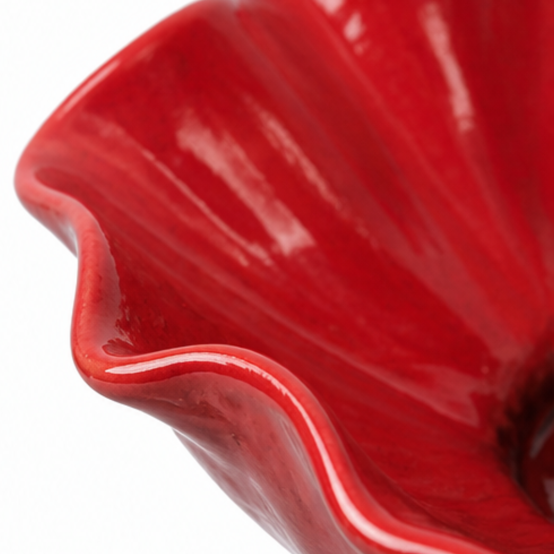 PetalHaven™ – Handgeformte Mohnblumen-Vogeltränke als Gartenstecker