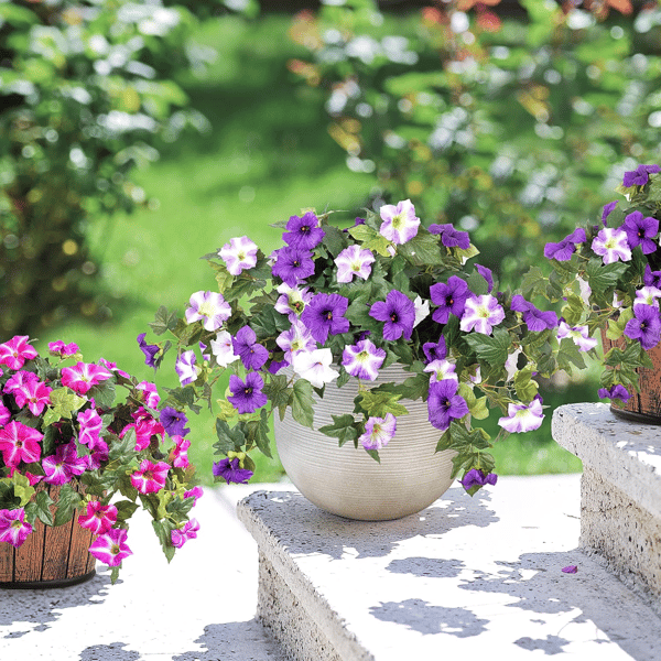 EverBloom – Künstlicher Petunien-Hängekorb