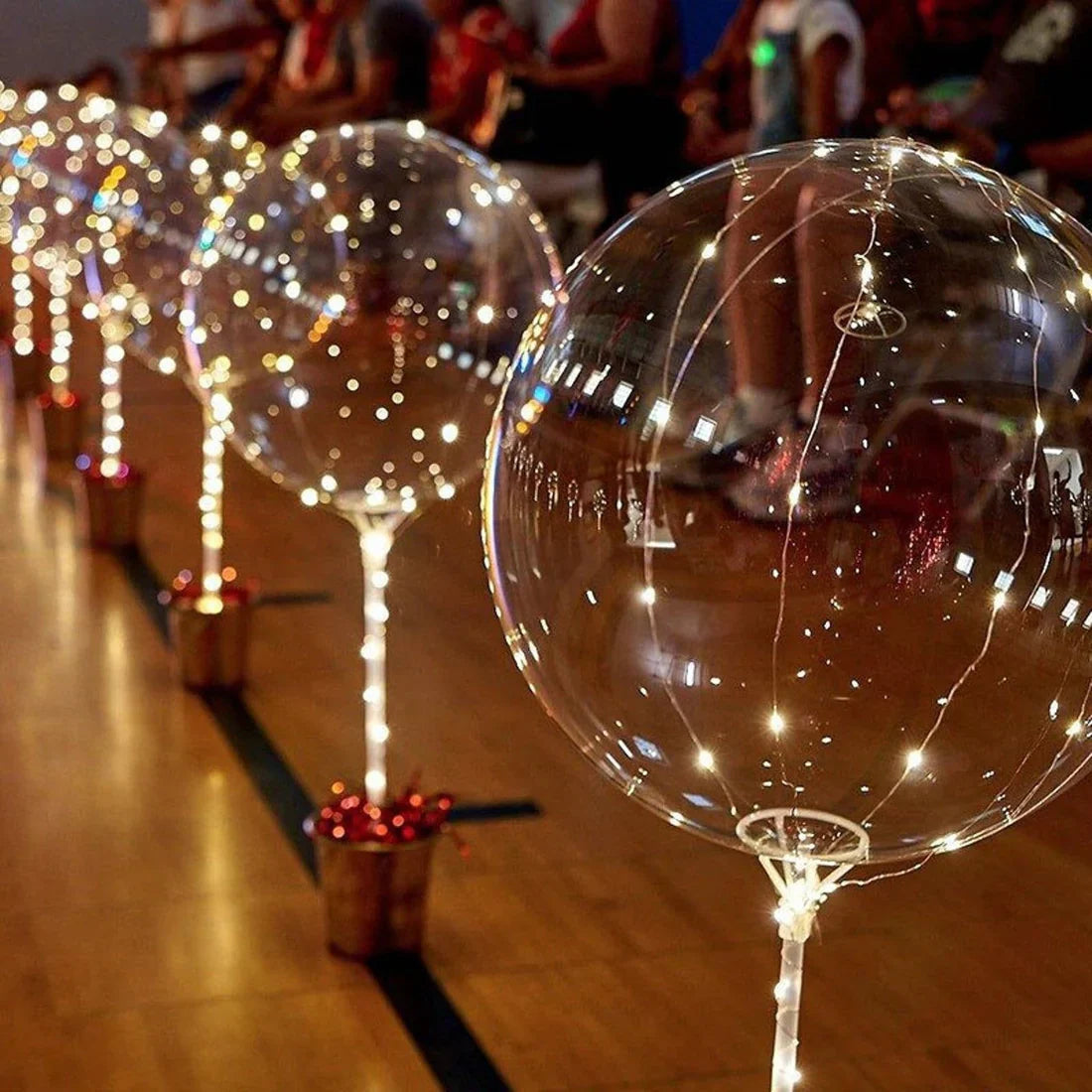 Partyballon – Ballondekoration mit LED-Licht