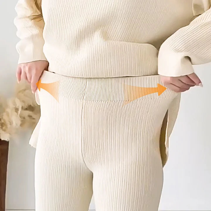 Zweiteiliges Strickset mit V-Ausschnitt