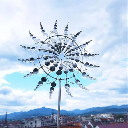 VentoLuxe – Handgefertigter Winddreher aus Metall als Gartenschmuck
