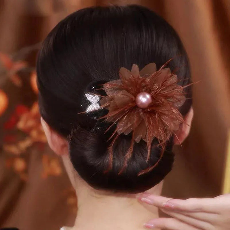 PetalTwist Einfacher Haarknoten-Former mit dekorativem Blumenanhänger