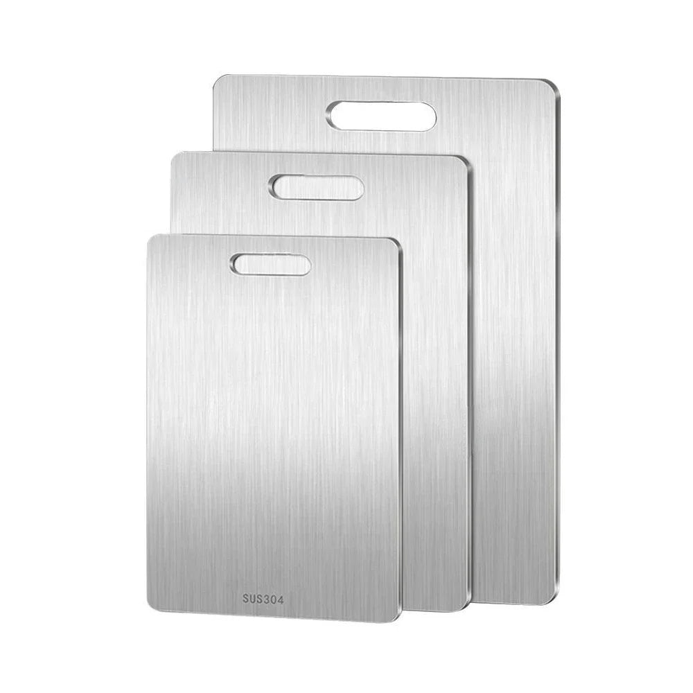 SteelGuard Pro — Schneidebrett aus Edelstahl für die Lebensmittelzubereitung in der Küche