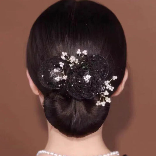 PetalTwist Einfacher Haarknoten-Former mit dekorativem Blumenanhänger