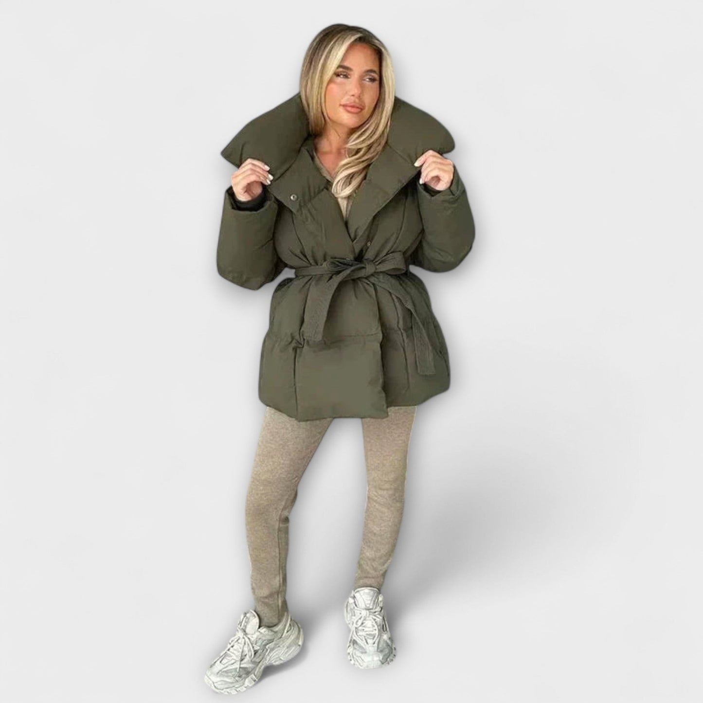 Alice – Elegante Jacke für einen warmen Winter [70% Rabatt]