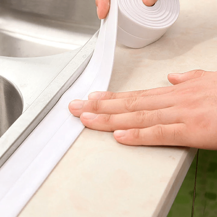 Selbstklebender Dichtungsstreifen | Wasserdicht, schimmelresistent & flexibel | Einfach zuschneidbar für Bad, Küche & Haushalt