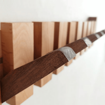 ChordRack – Wandhaken aus Holz zur stilvollen Aufbewahrung von Instrumenten und Zubehör