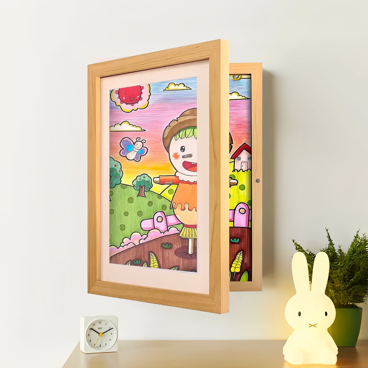 LightFrame™ | Bewahre jedes Kunstwerk auf und fühle täglich die Liebe deiner Kinder neu